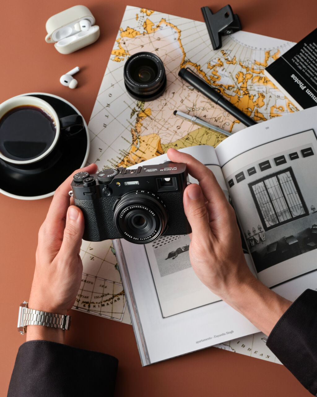 Fujifilm X X100vi Black