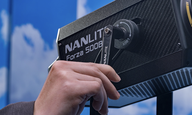 Nanlite Fc Vs Fs Series Vs Forza Quelles Sont Les Differences Entre Les Torches Led Nanlite