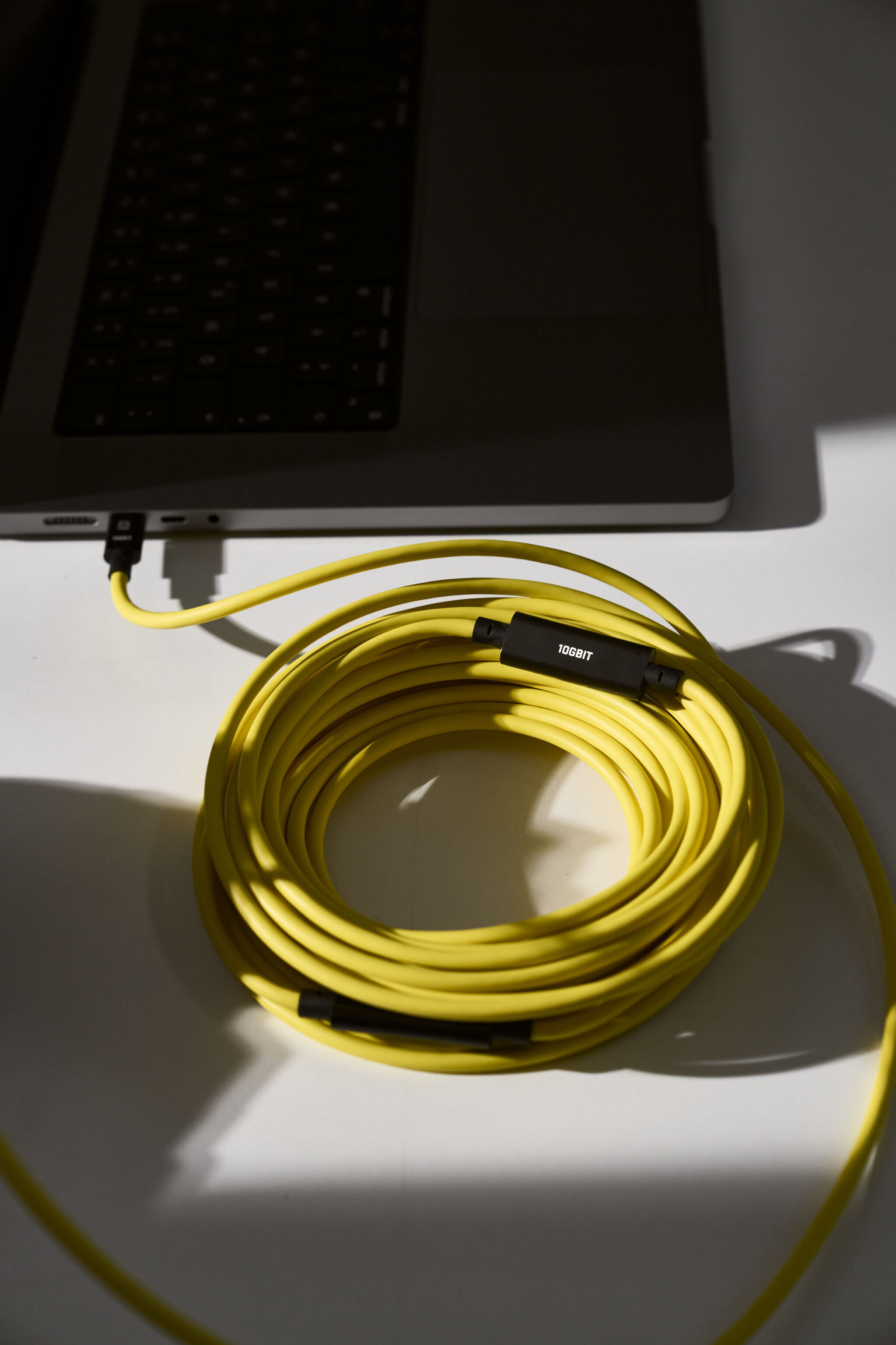 Cobra Tether Usb C To Usb C 90 Tether Cable 10m 10g Yellow