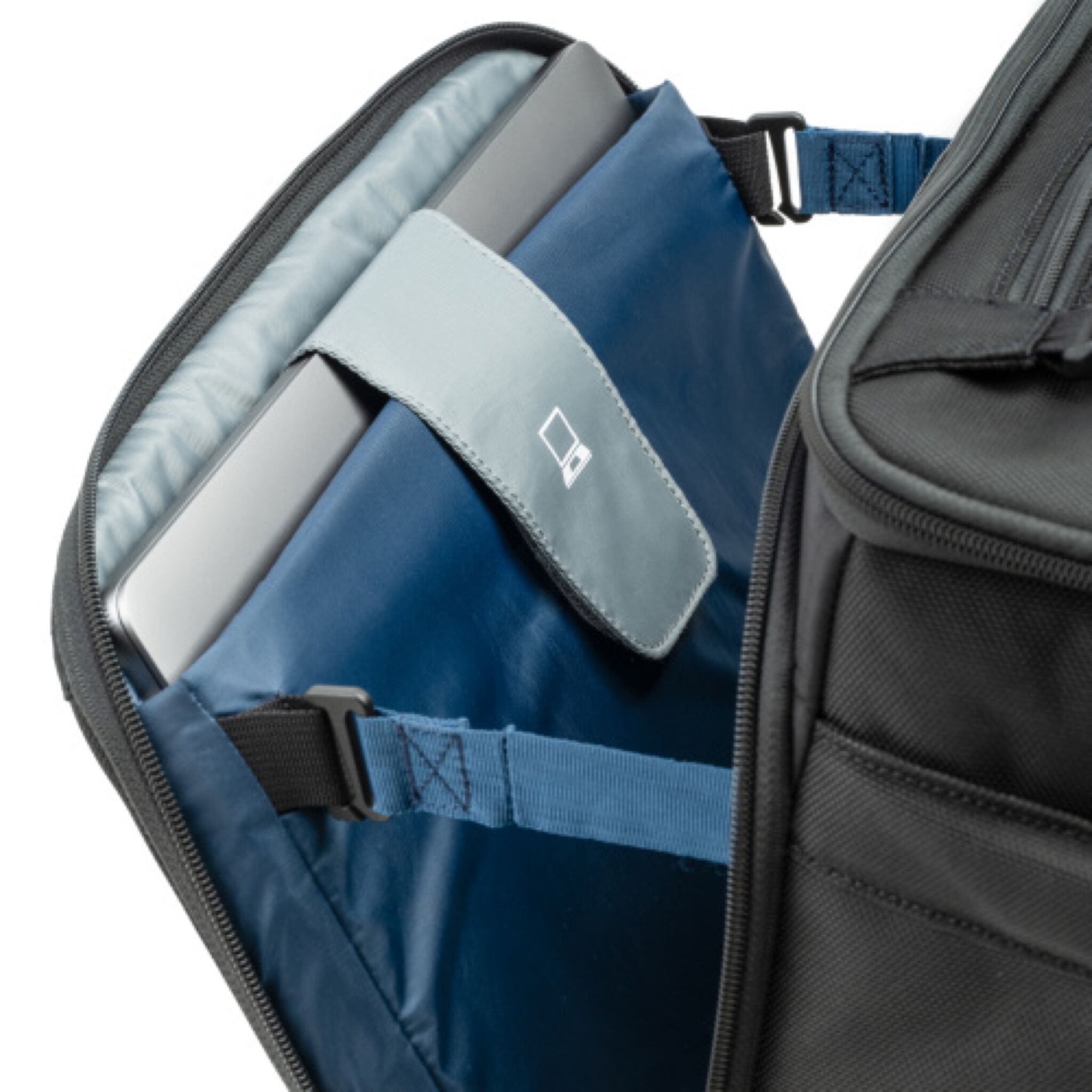 Airport Navigator V2 Rolling Bag