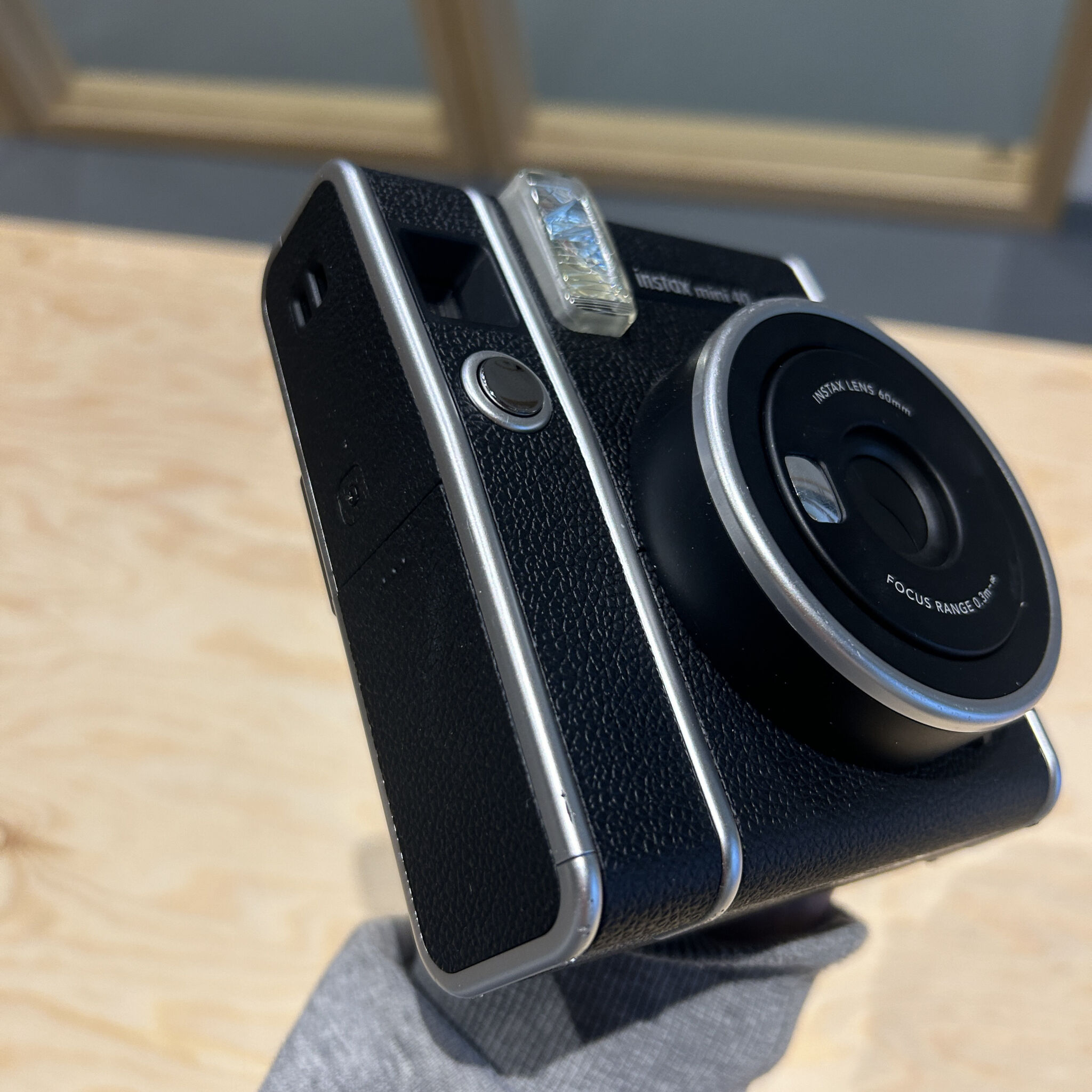 Mini 40 Instant Camera Demo